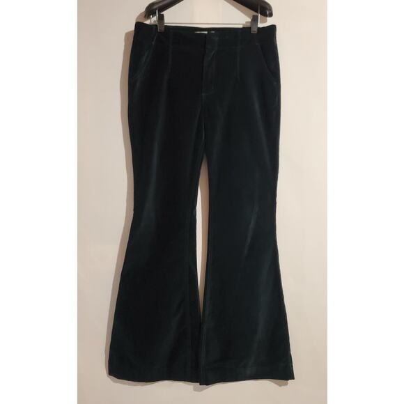 Free People Oxanna Jewel Green Stretch Velvet Flared Pants Womens Size 30 Boho - Picture 1 of 12
